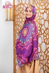 Satin scarf printed with turquoise and mauve colors